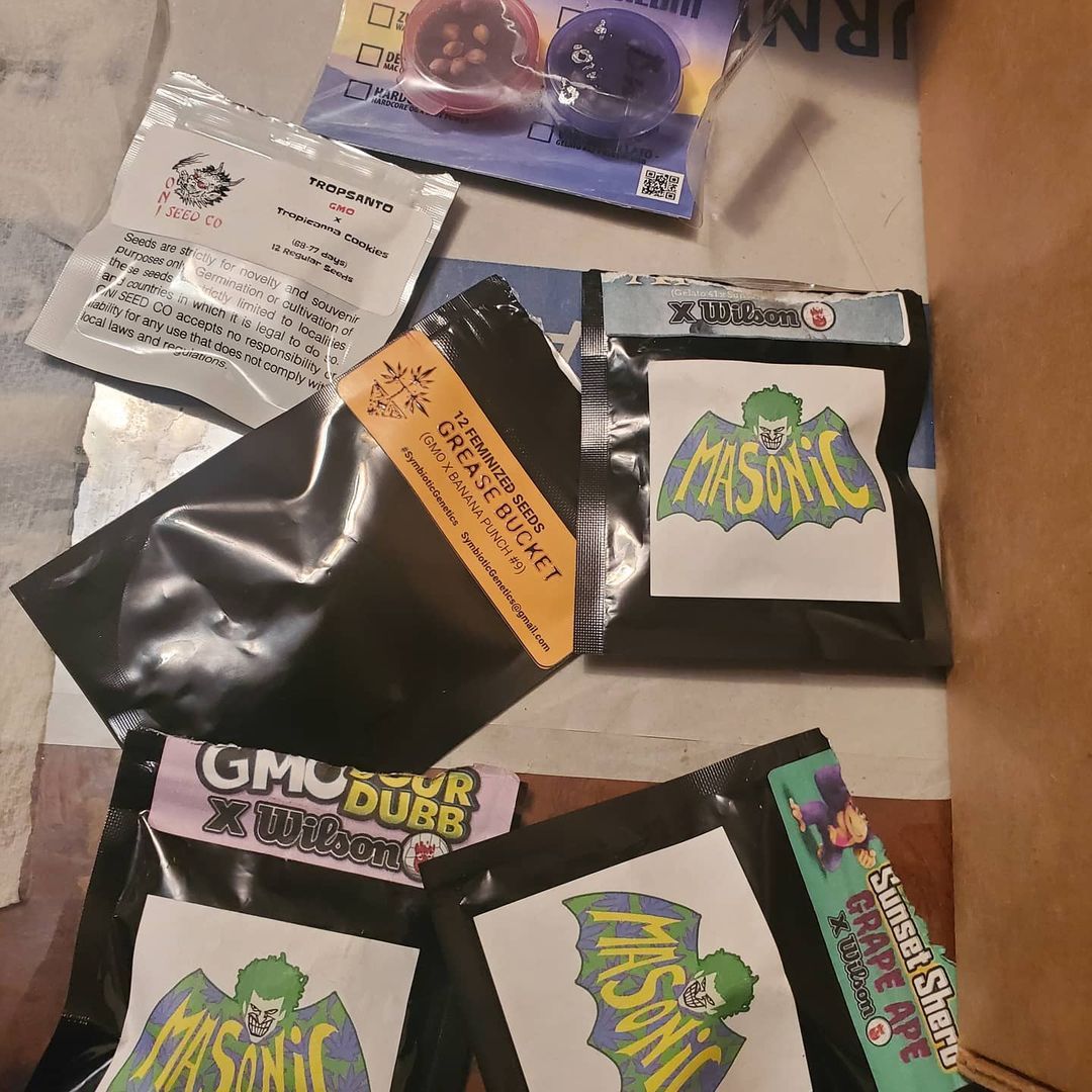 Oni Seed co. breeder. Seed bank info GrowDiaries