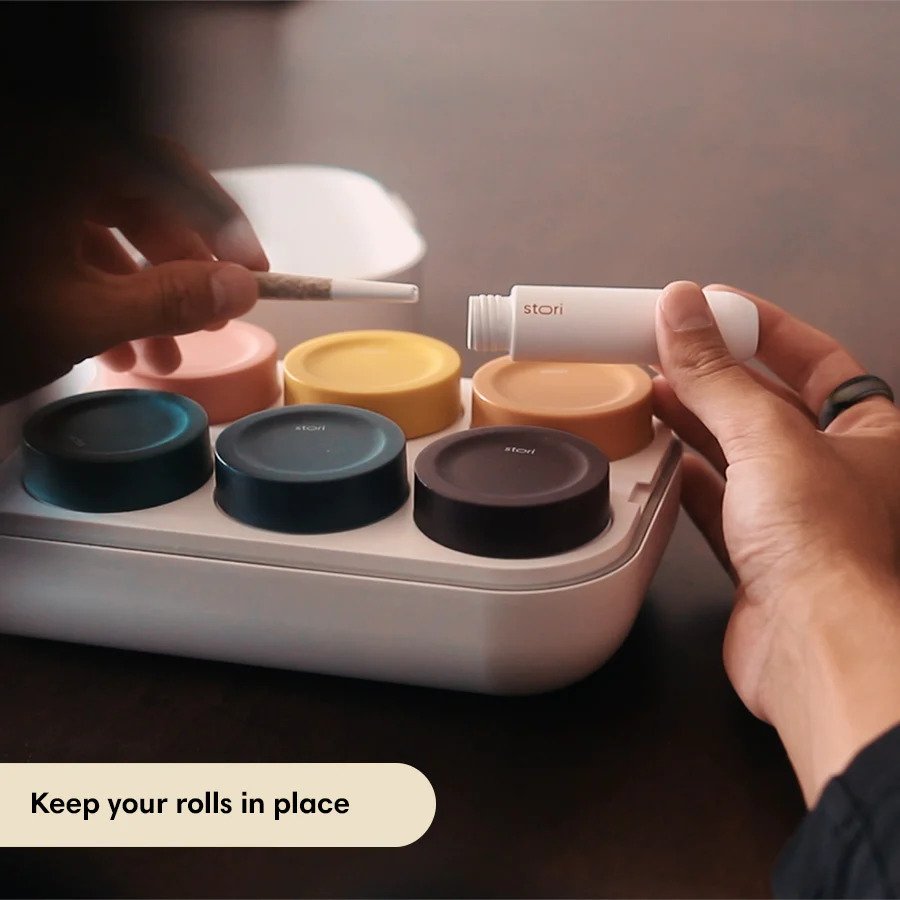 Best Containers To Keep Your Weed Smelling Fresh And Last A Long Time